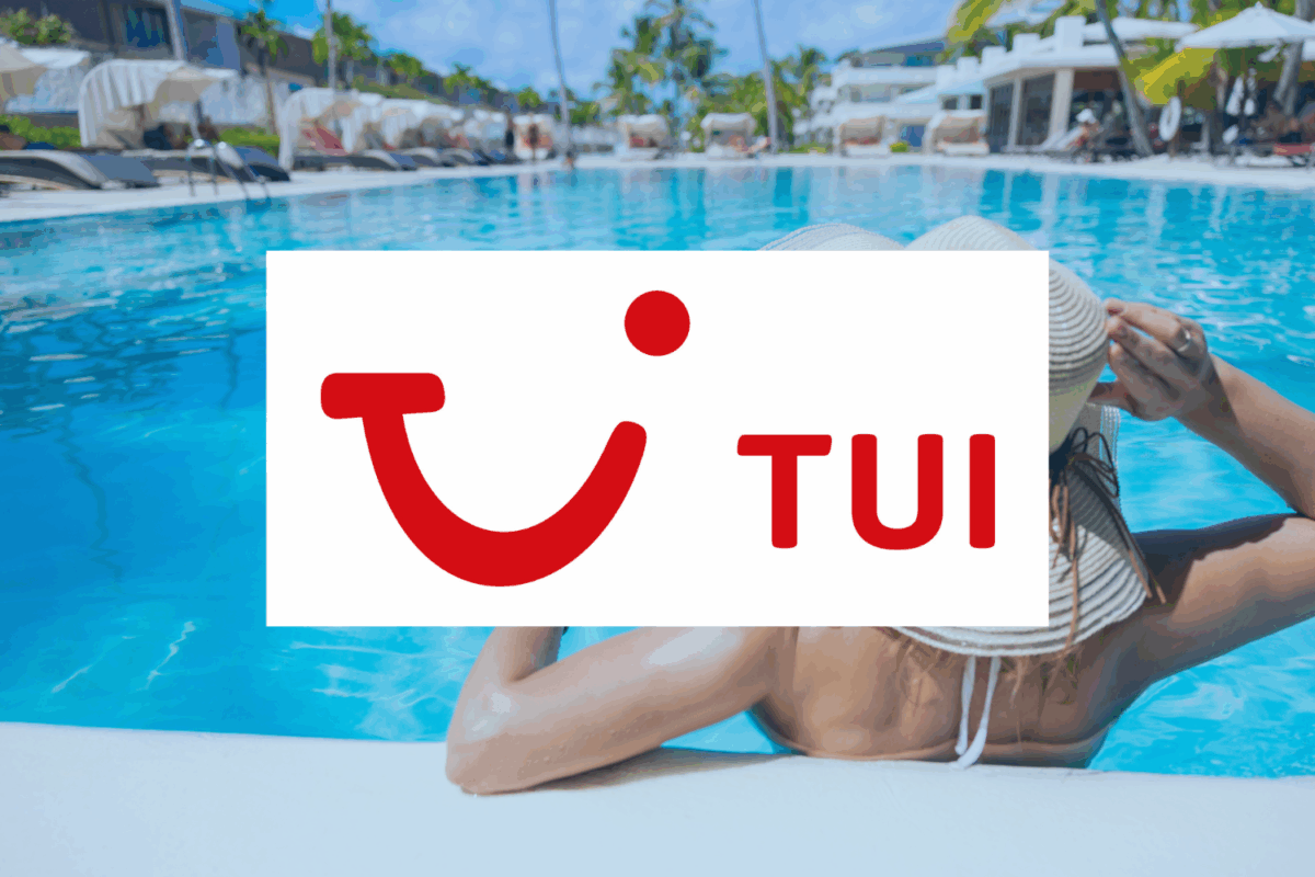 Woman in a hotel pool with a sunhat. TUI logo is overlayed.